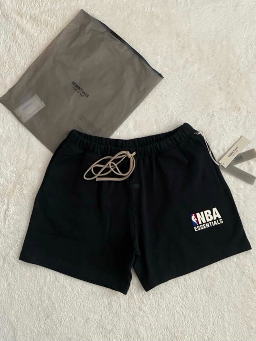 Men’s Fear of God Essentials x NBA Shorts, Size Large, NWT